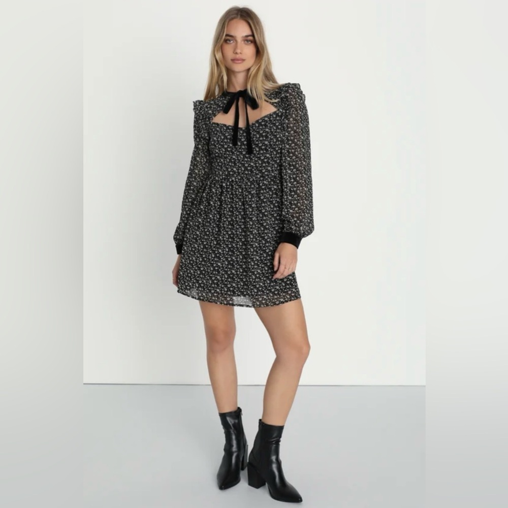 Lulus Black Floral Print Dress